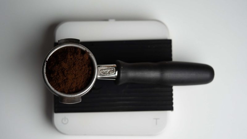 acacia pearl design weegschaal white